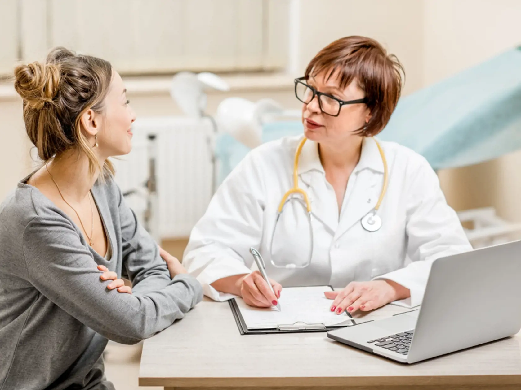 Chodíte pravidelne na preventívnu prehliadku ku gynekológovi?