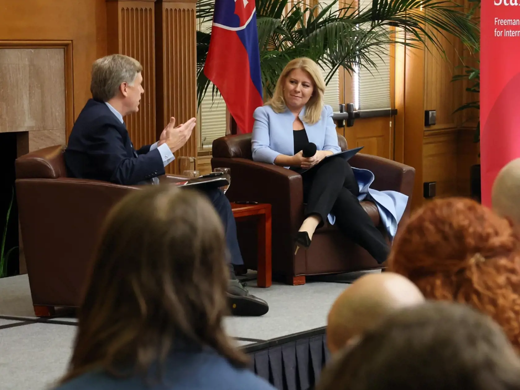 KDE ZUZANA ČAPUTOVÁ BÝVA V USA? „Pokiaľ ide o moje bývanie, bývam neďaleko univerzity, v byte, ktorý som si prenajala,“ prezradila.