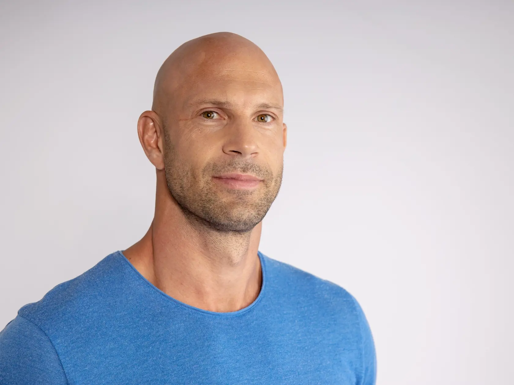 Matej Jurkovič (41) z Bratislavy. Povolanie: lifestyle couch. Zastupuje ZÁPAD.