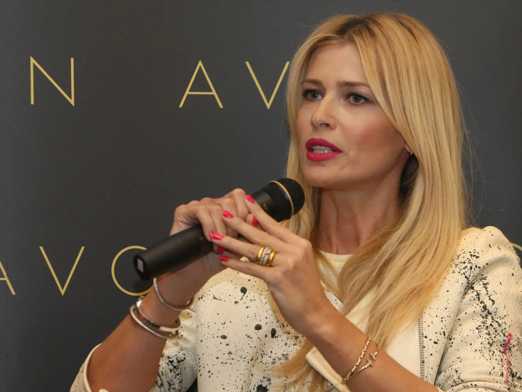 Daniela Peštová na TK Avon v hoteli Kempinski