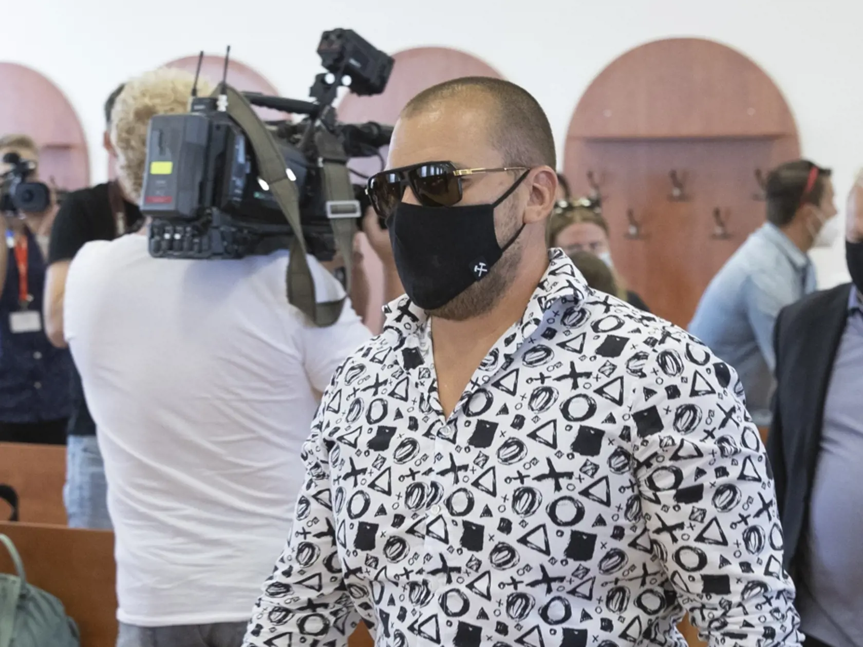 Súdne pojednávanie s bývalým šéfom úradu Špeciálnej prokuratúry Dušanom Kováčikom na  Špecializovanom trestnom súde v Pezinku, ktorý je obžalovaný zo zločinu zneužitia právomoci verejného činiteľa, obzvlášť závažného zločinu prijímania úplatku, zločinu založenia, zosnovania a podporovania zločineckej skupiny a z prečinu ohrozenia dôvernej a vyhradenej skutočnosti. Na snímke je svedok Matej Zeman.
