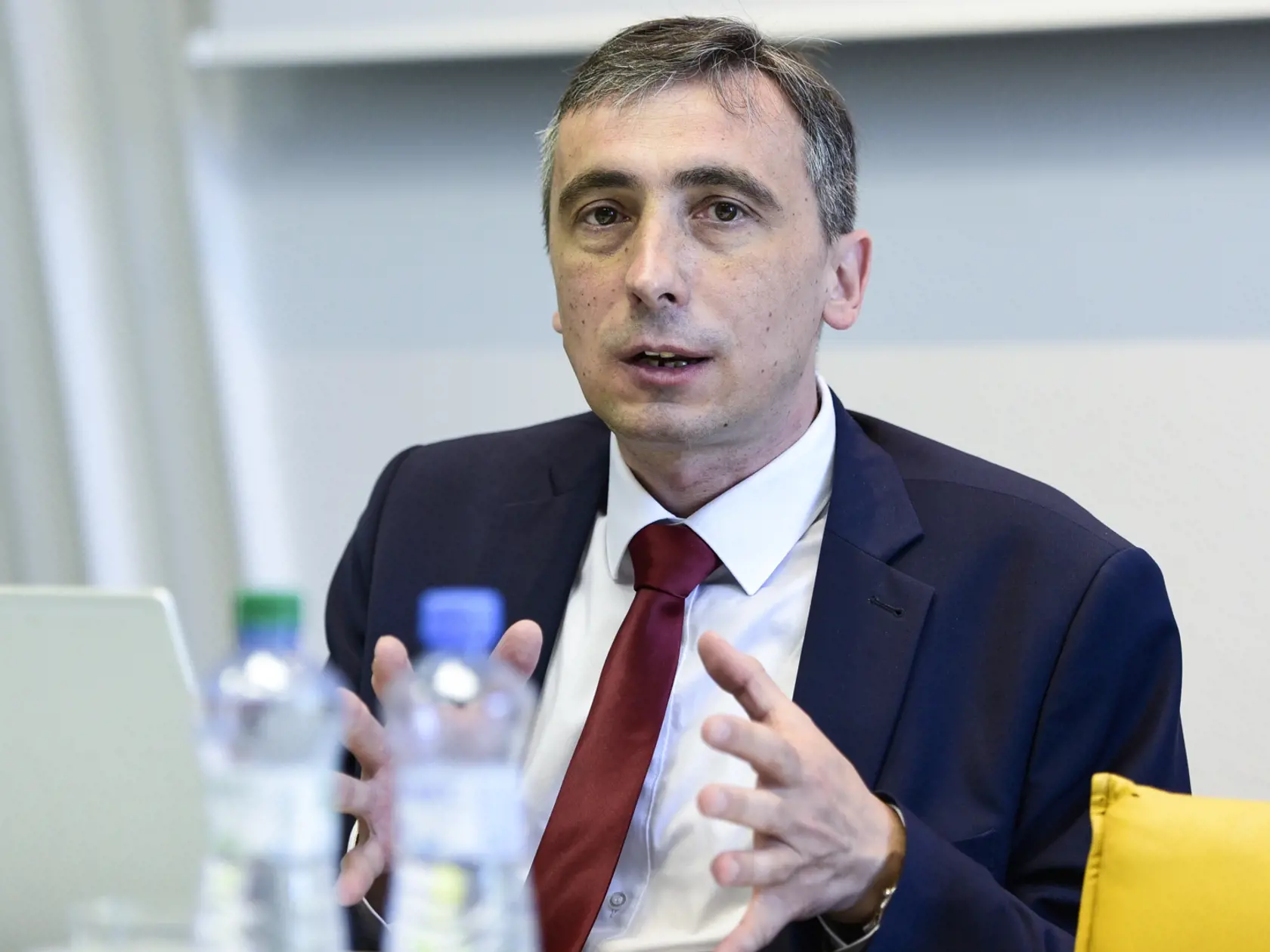 Ján Marosz: "Hneď po voľbách sme mali s Jozefom rozhovor, v ktorom povedal, že Romana Tabák je človek, ktorého by v živote ani neobjal."