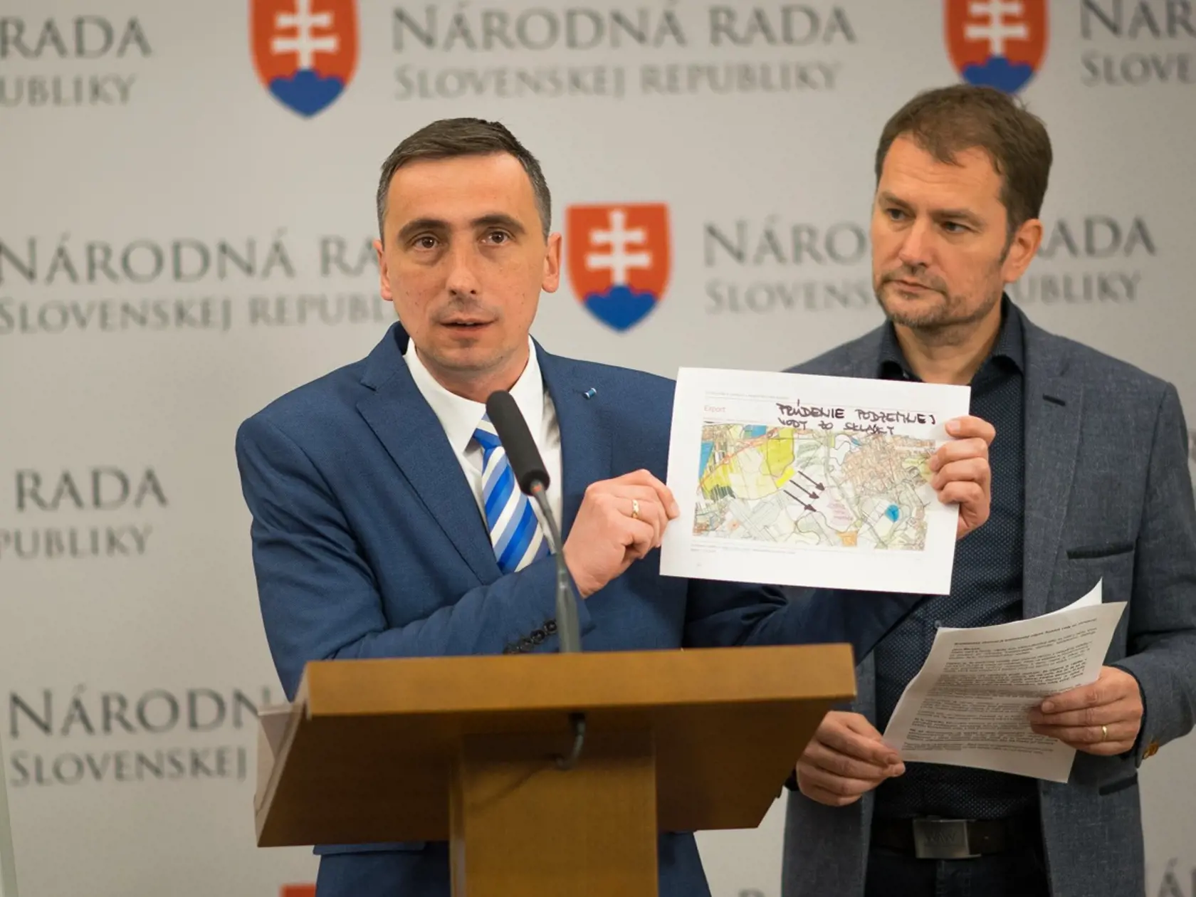 Ján Marosz: "Hneď po voľbách sme mali s Jozefom rozhovor, v ktorom povedal, že Romana Tabák je človek, ktorého by v živote ani neobjal."