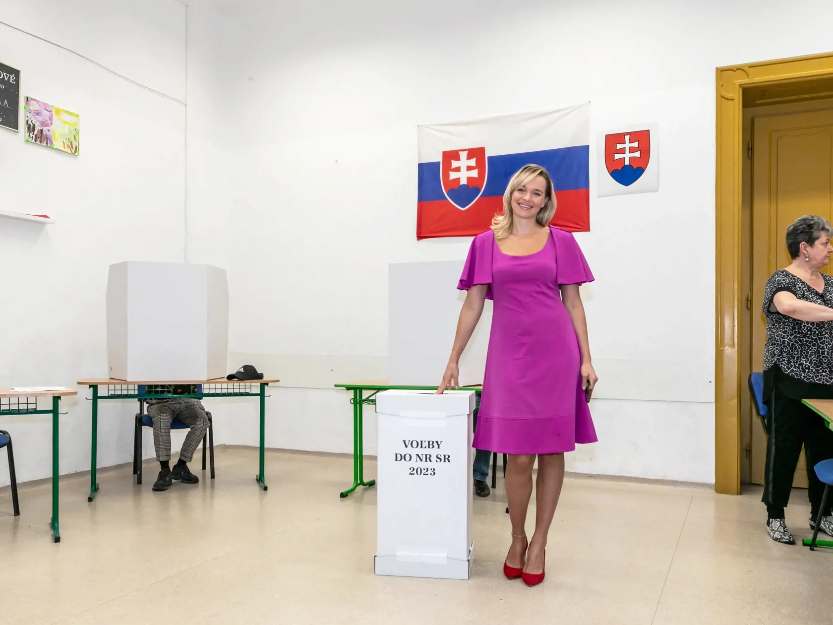 "Na Bôriku v roku 2021 na parkovisku, keď som išla domov. Pýtal sa ma, ako to mám rada. Že určite mám rada sex, a aké mám šťavnaté stehná," opísala spätne situáciu Tabák.