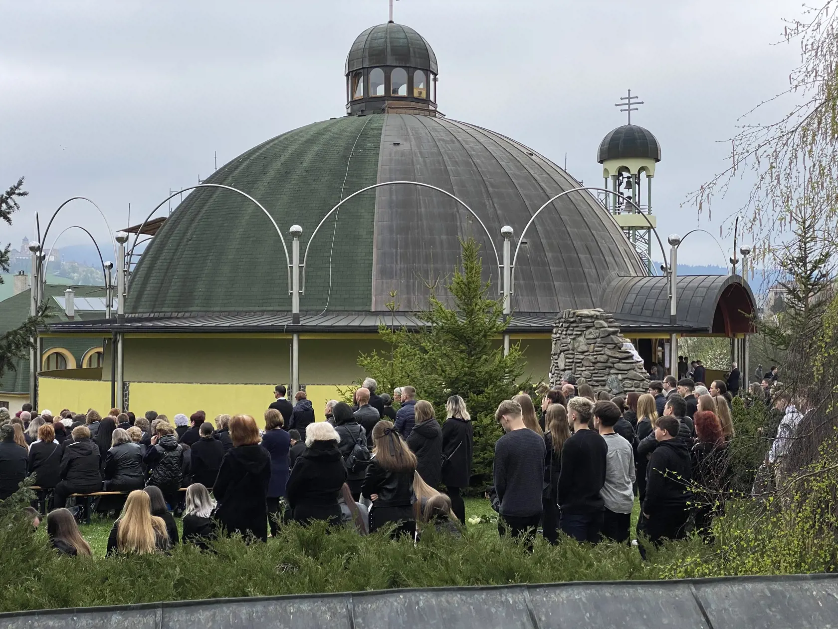 Pohreb troch obetí tragickej havárie pri Spišskej Kapitule v sobotu 6. 4. 2024.