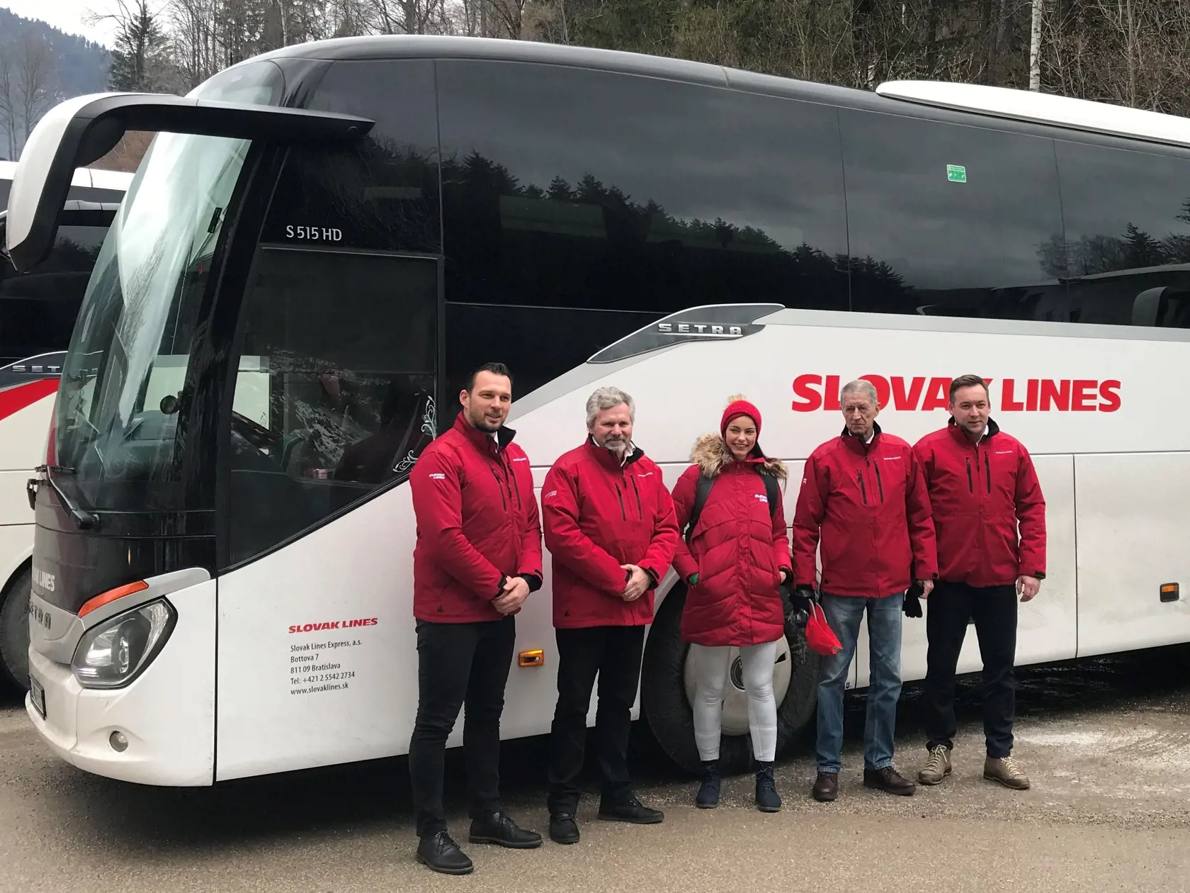 Autobus z Bratislavy chodí každú sobotu, nedeľu a vo sviatok.