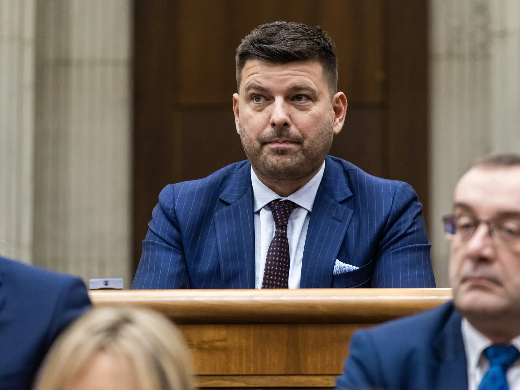 Rokovanie parlamentu o vyslovení nedôvery vláde. Na snímke Martin Borguľa.