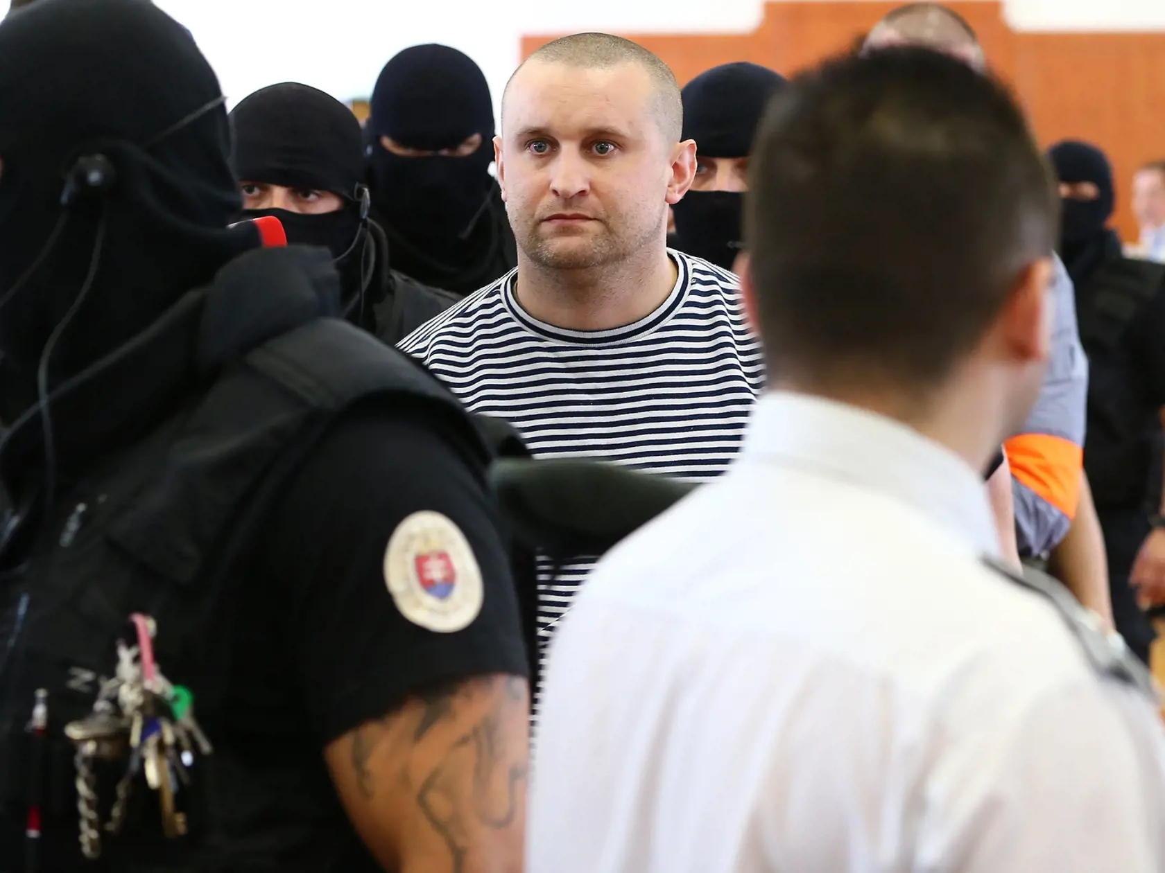 Rozsudok v kauze Piťovci na špeciálnom súde v Pezinku, ktorý pojednával o zakladateľovi zločineckej skupiny Jurajovi Ondrejčákovi (Piťo) a jej členoch.