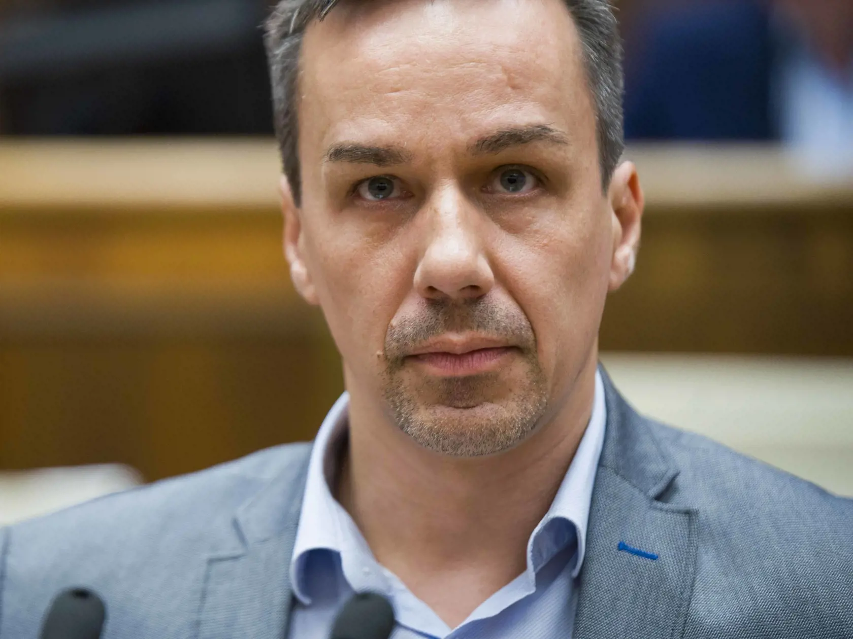 Erik Tomáš poukázal na rozhodnutie Úradu pre verejné obstarávanie podľa ktorého mala Matovičovi blízka trnavská firmička dodať štátu antigénové testy v rozpore so zákonom.