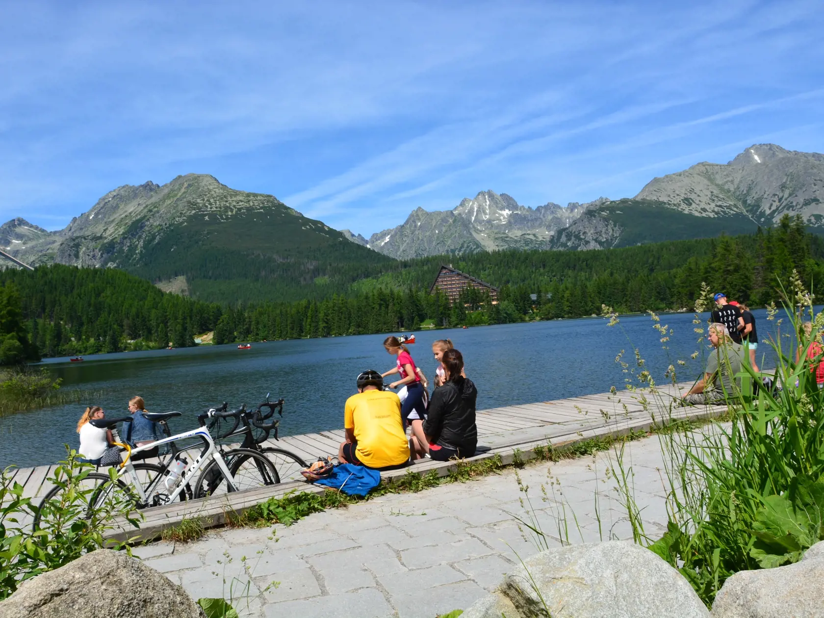 Štrbské pleso už čoskoro nadobro zmení svoju tvár. Bude známa a vyhľadávaná panoráma zničená?