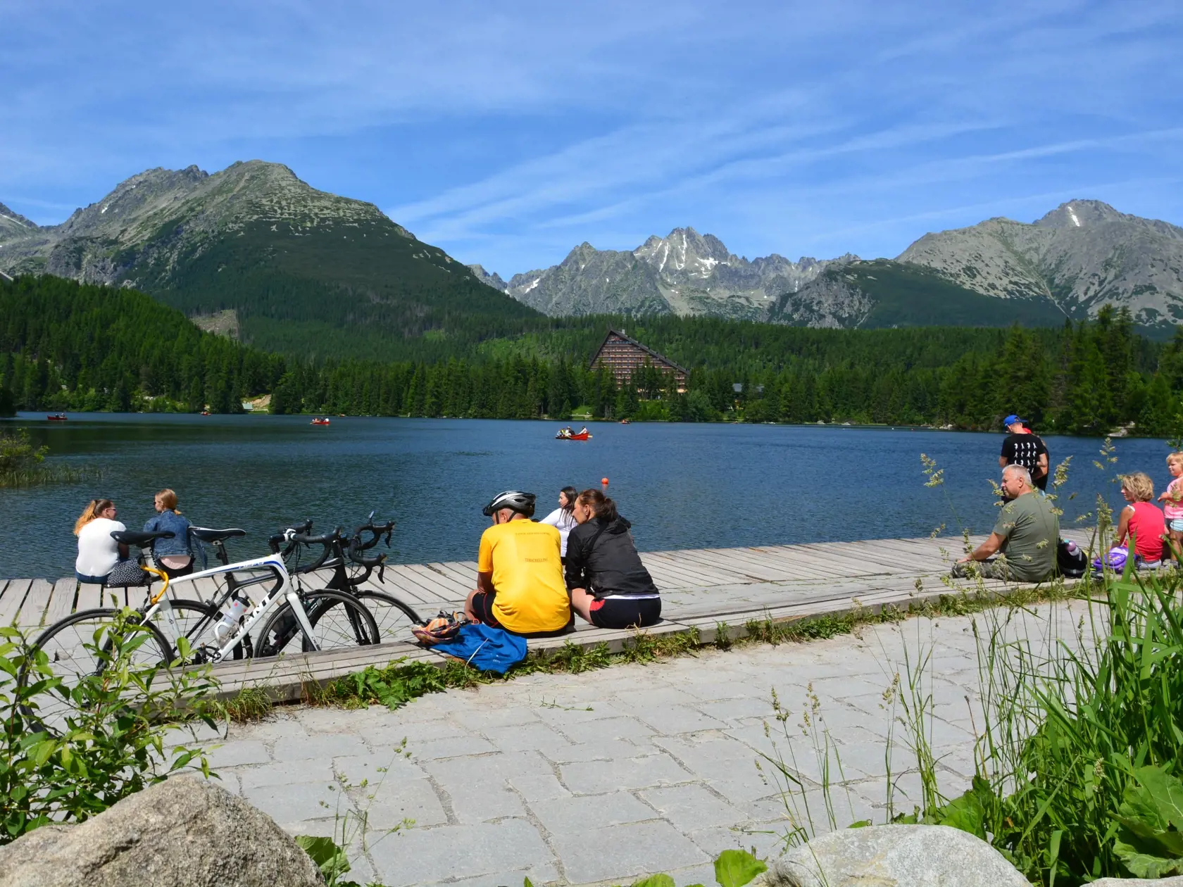 Štrbské pleso už čoskoro nadobro zmení svoju tvár. Bude známa a vyhľadávaná panoráma zničená?