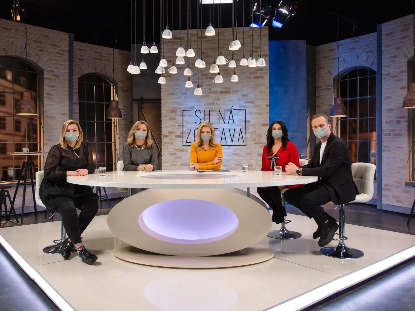 Iveta Malachovská na natáčaní Silnej zostavy.