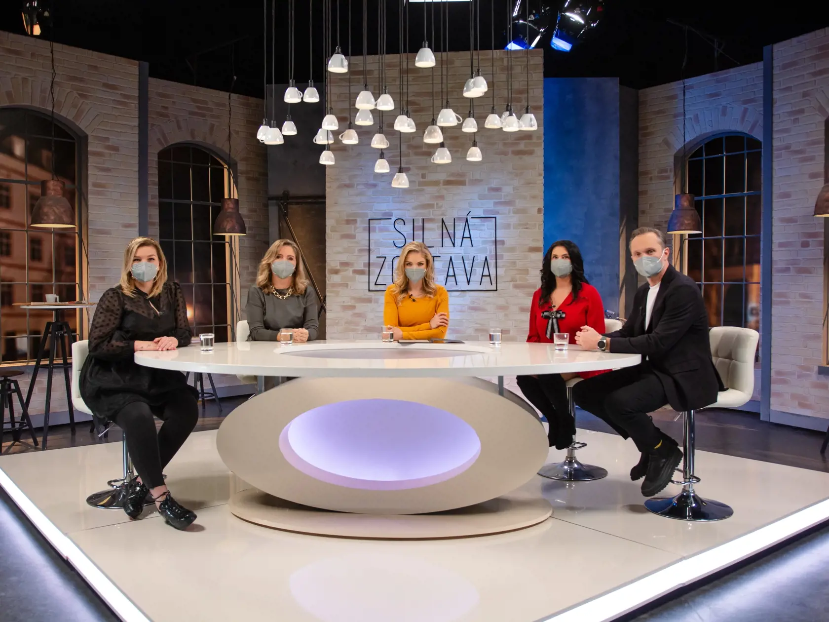 Iveta Malachovská na natáčaní Silnej zostavy.