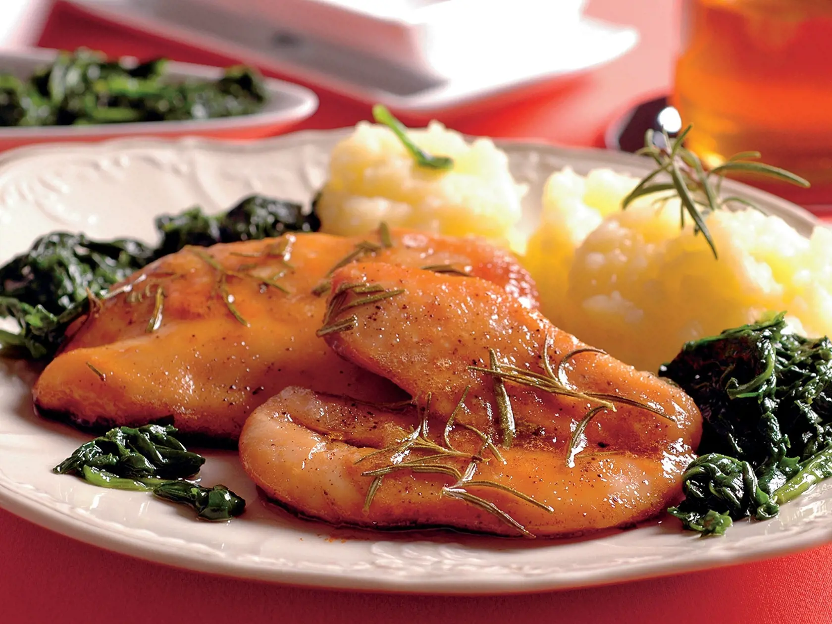 Medové morčacie prsia, recept, špenát, rozmarín, zemiaky