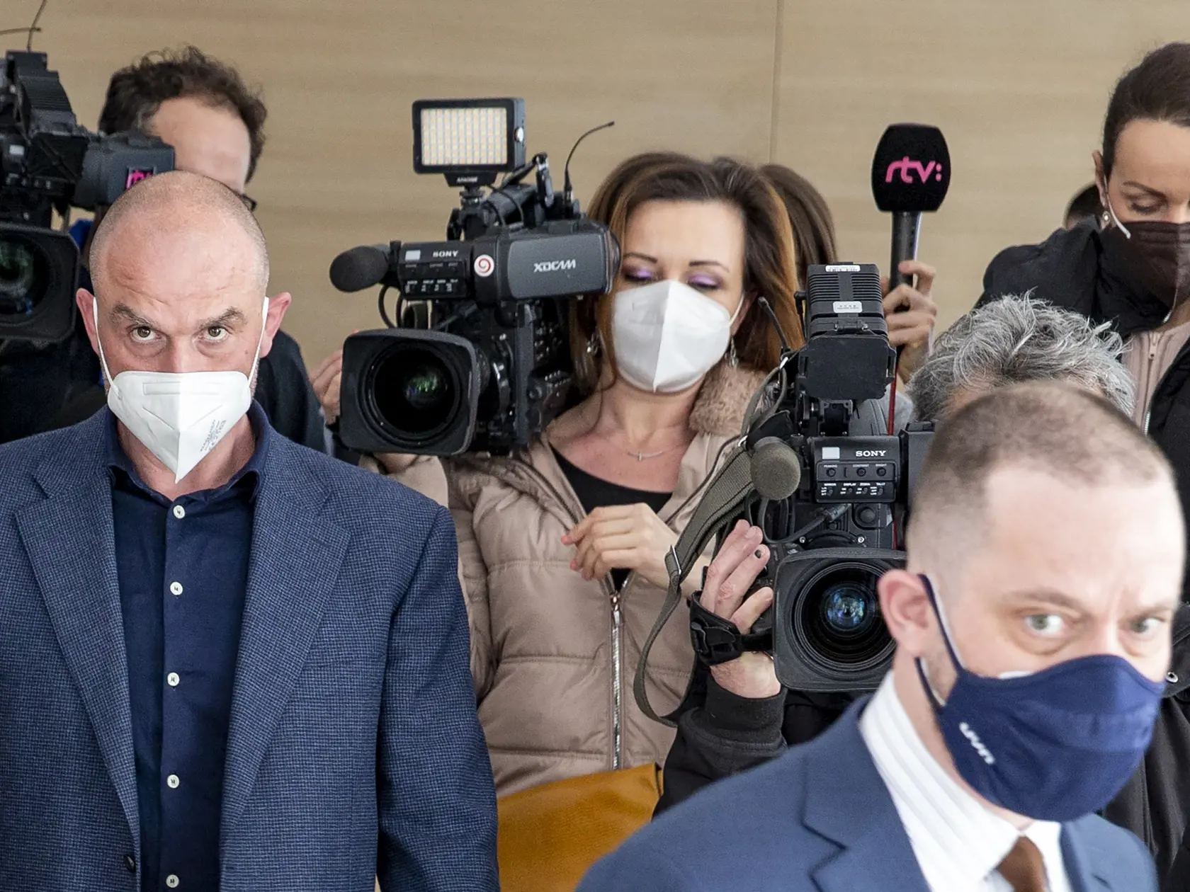 Rozhodnutie o sťažnosti prokurátora Úradu špeciálnej prokuratúry o nevzatí do väzby Norberta Bödöra. 