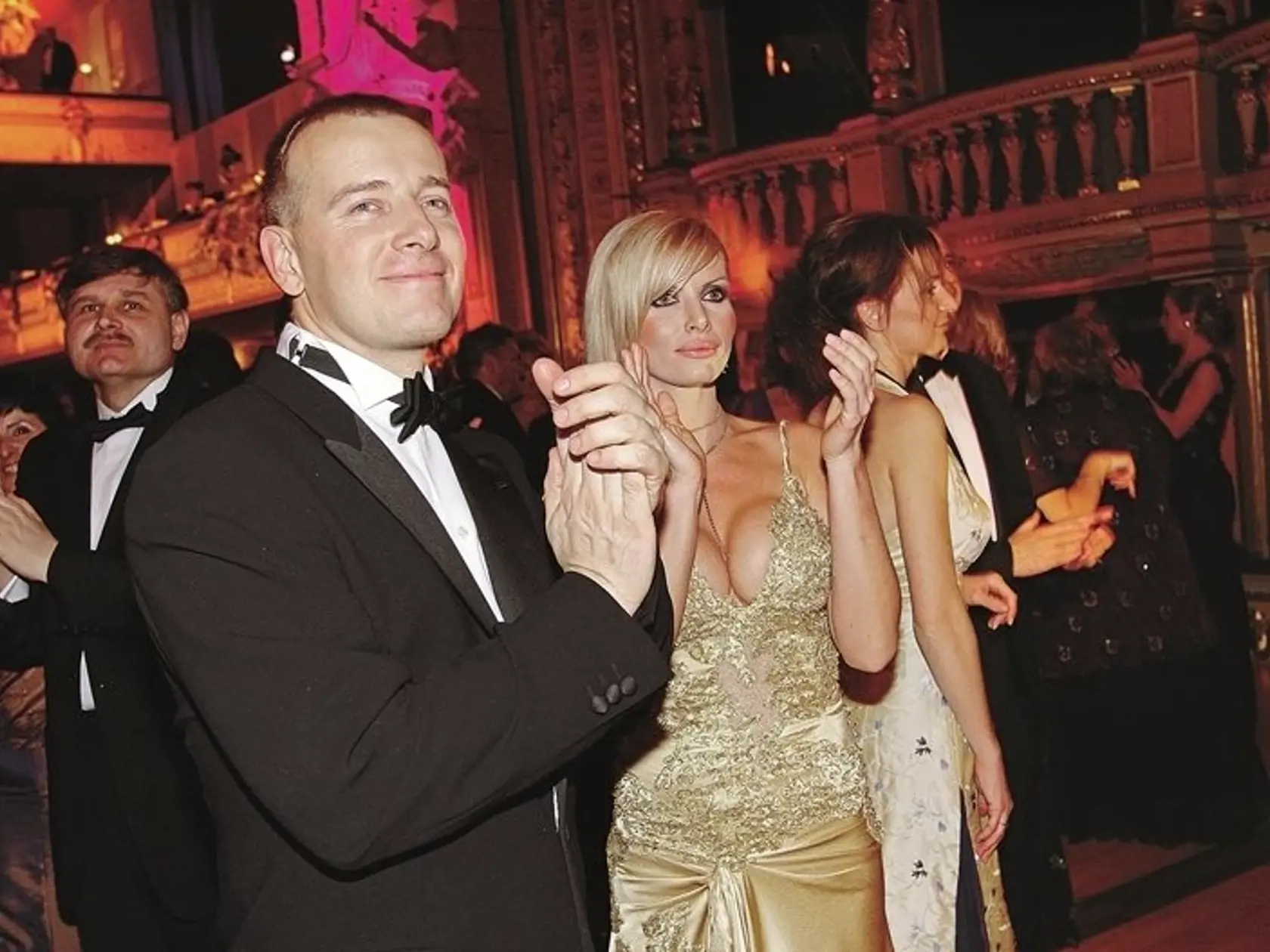 Keď bola jeho partnerkou Petra Krištúfková, o politike ešte ani nesníval. Dnes sú v tej istej politickej strane.