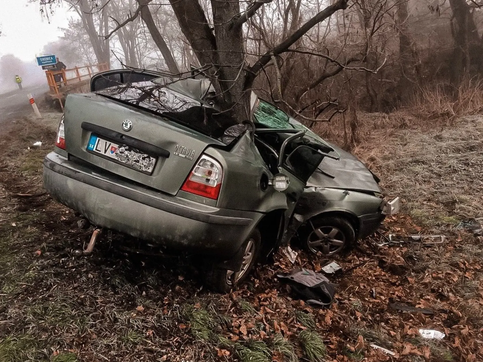 V levickom okrese medzi obcami Bátovce a Bohunice došlo v stredu (25.1.) v ranných hodinách k tragickej dopravnej nehode.
