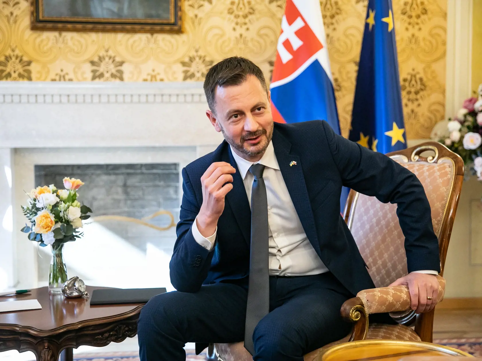 Vláda podľa premiéra smeruje k dohode ako kompenzovať dopady zdražovania.