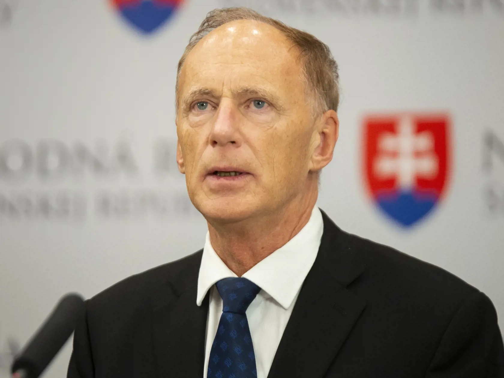 Paška pôsobil aj ako europoslanec.