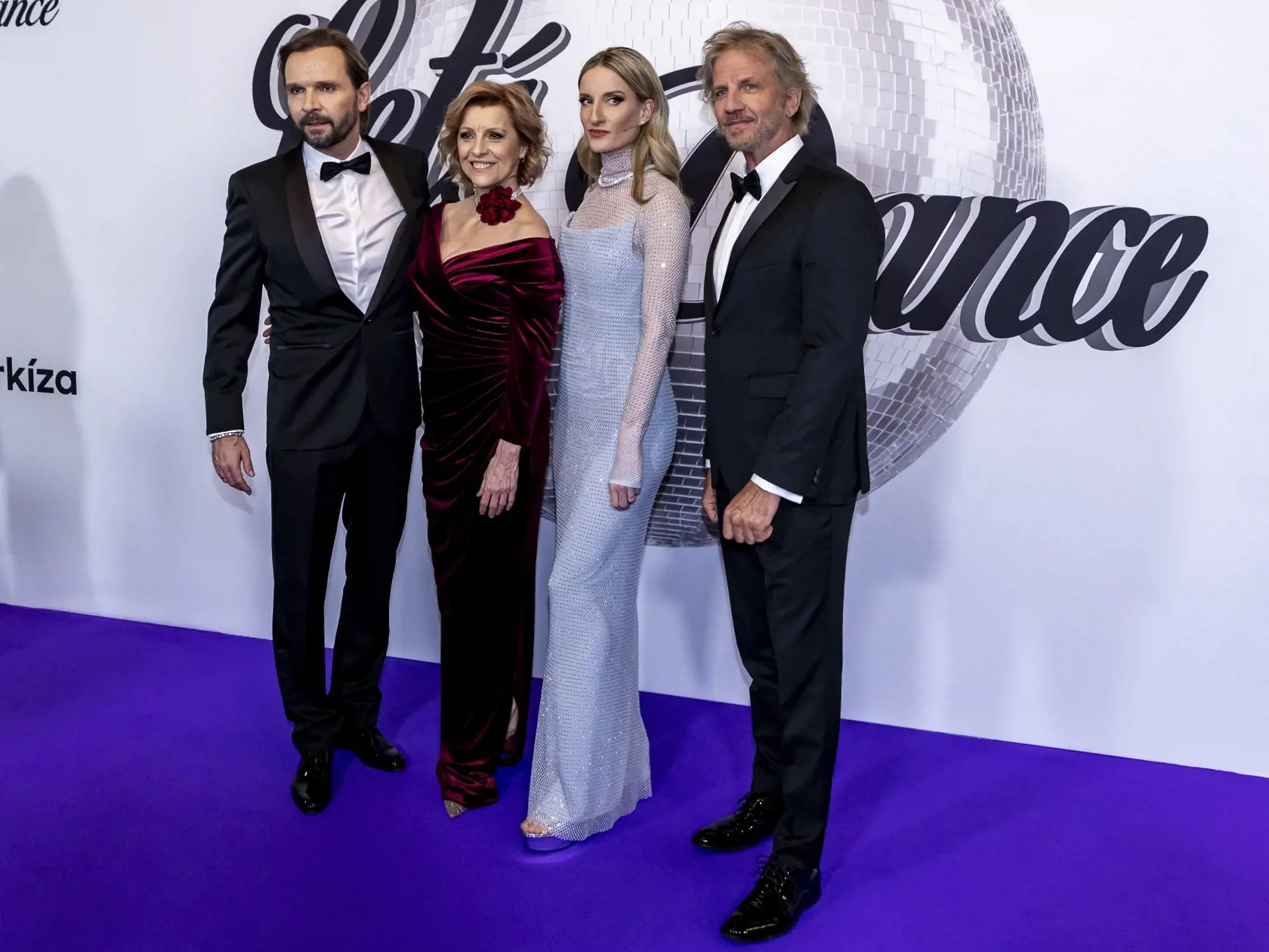 Porotcovia prvého kola v zložení Ján Ďurovčík, Tatiana Drexler, Adela Vinczeová a Facundo Arana