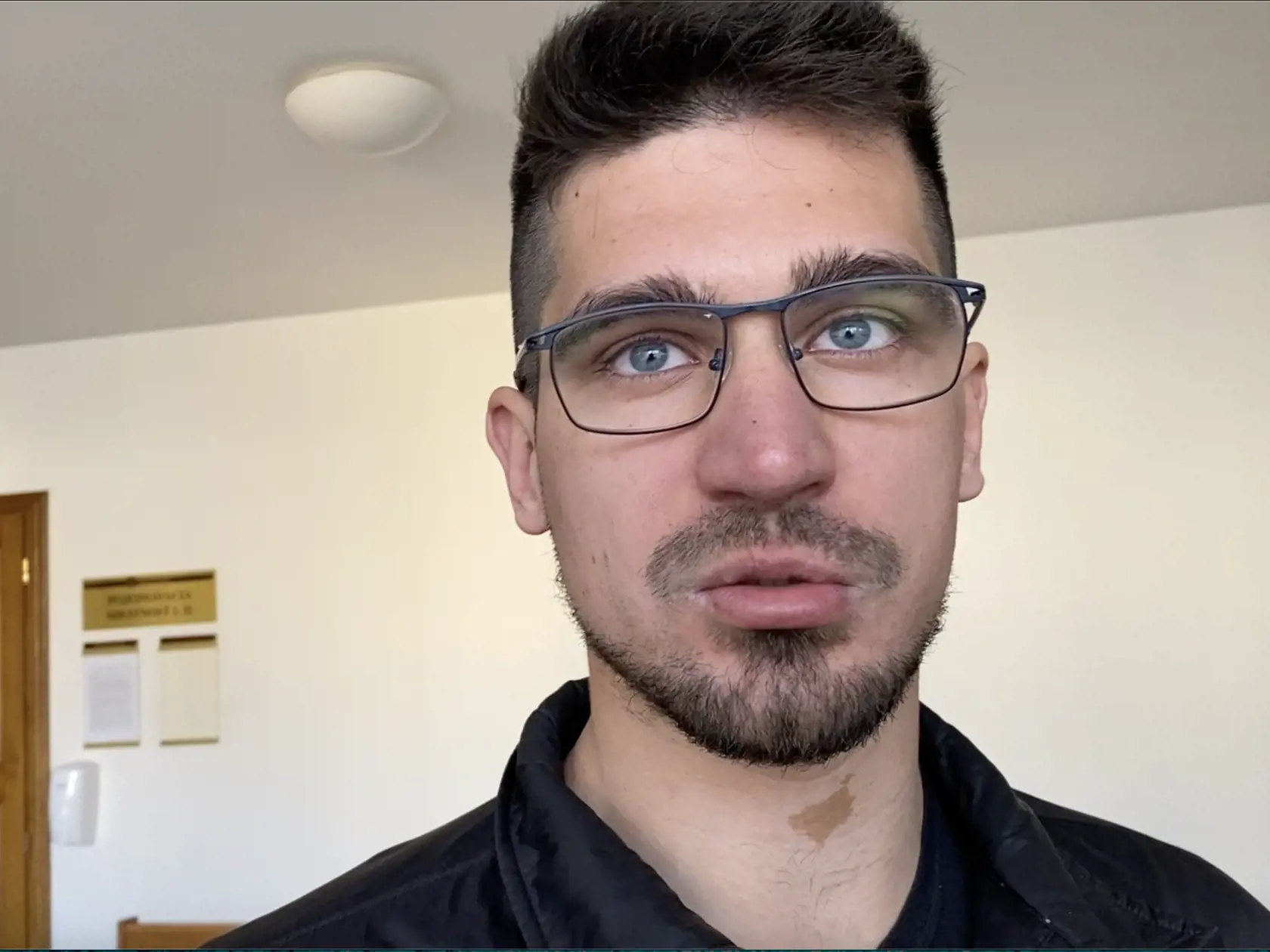 Rafael Kuffa je lekárom, pôsobí ako anesteziológ.