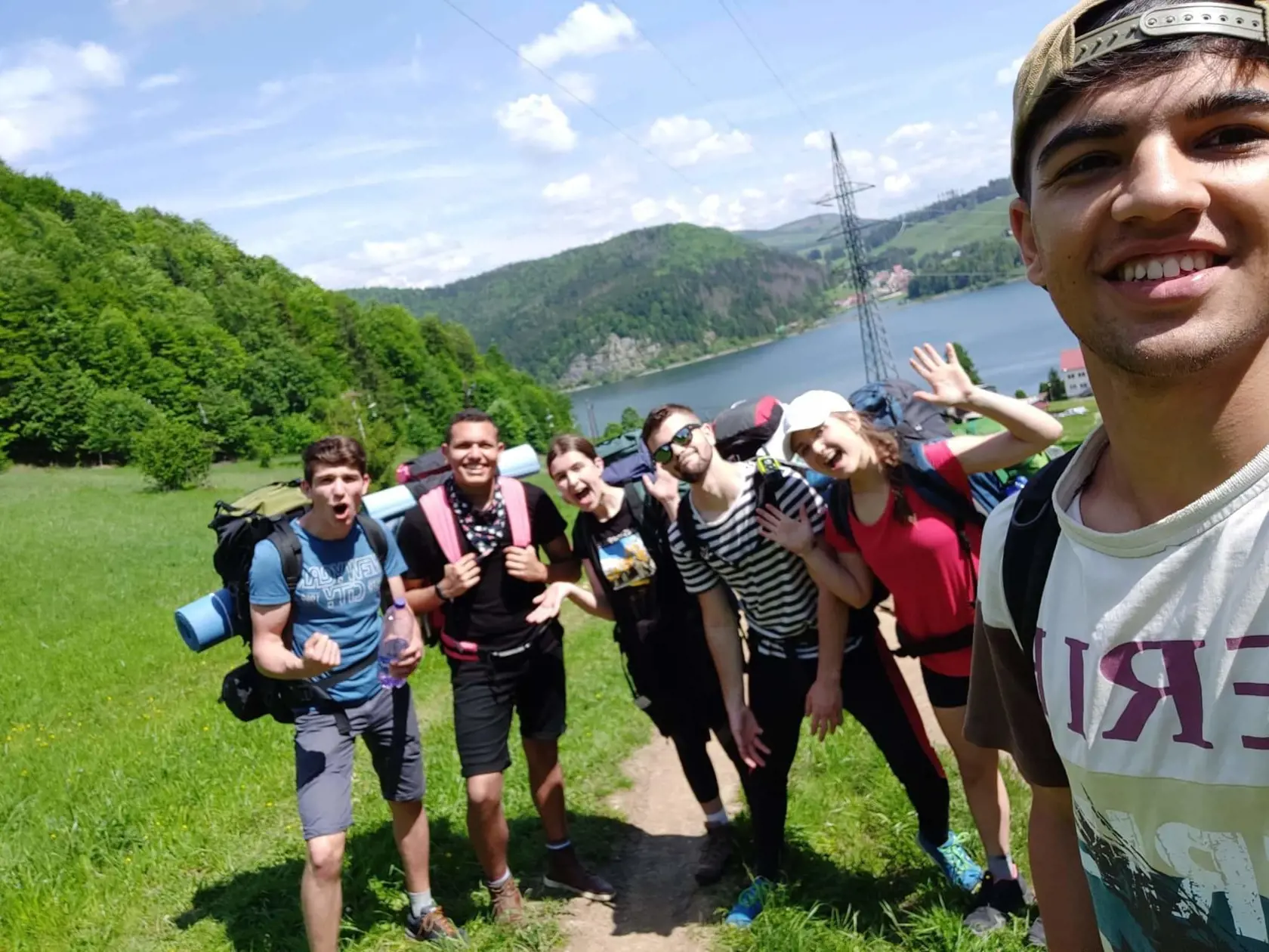 Afgánsky student z Košíc Raheb (16) pomáhal integrovať sa do spoločnosti rodákovi Sobanovi (20).