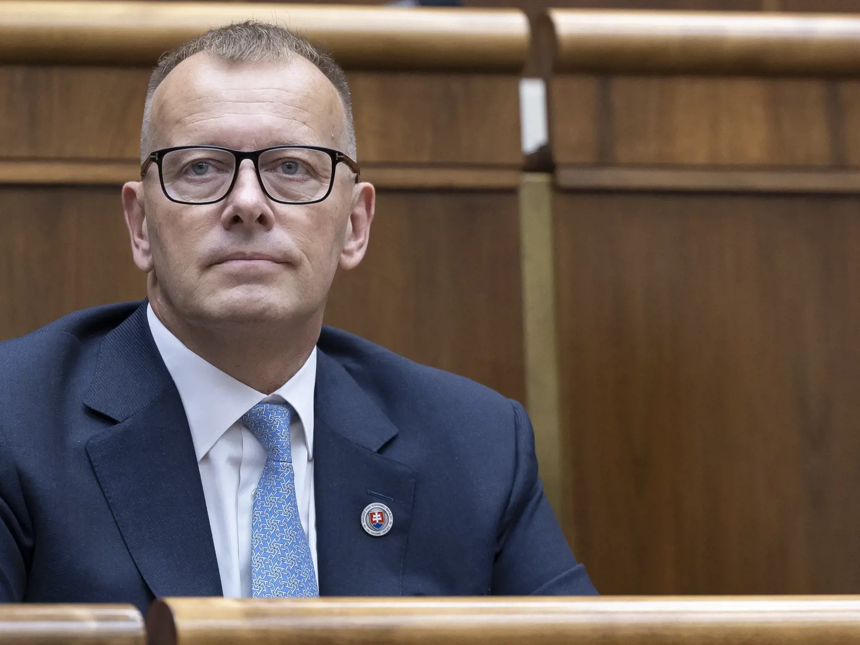 96. schôdza Národnej rady Slovenskej republiky, počas ktorej sa má hlasovať aj o odvolaní predsedu parlamentu Borisa Kollára z funkcie pre kauzu fyzického násilia, ktorého sa dopustil na svojej niekdajšej partnerke Barbore Richterovej. Na snímke je Boris Kollár.