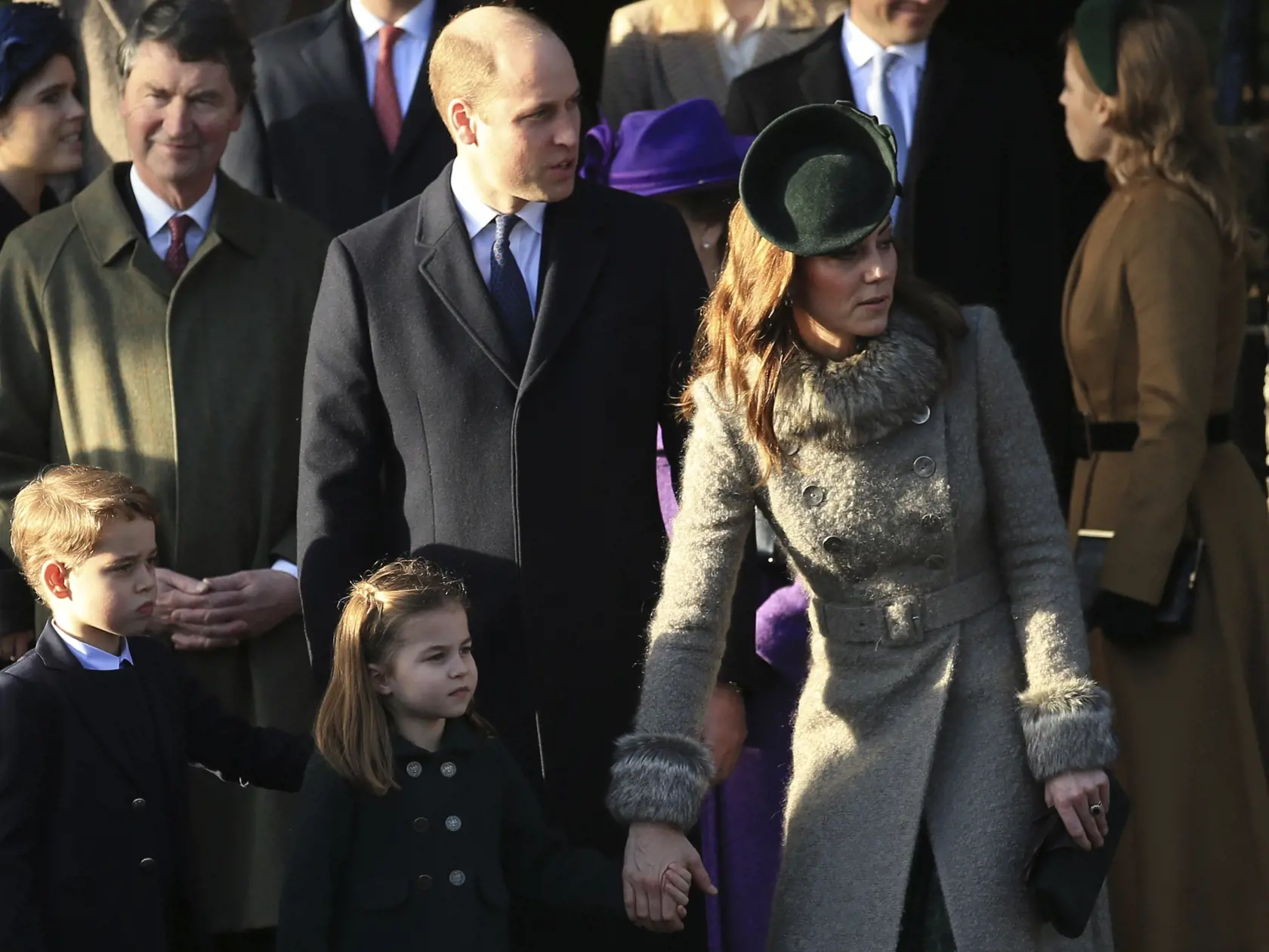 Princ William a vojvodkyňa Kate s deťmi Charlotte a Georgeom