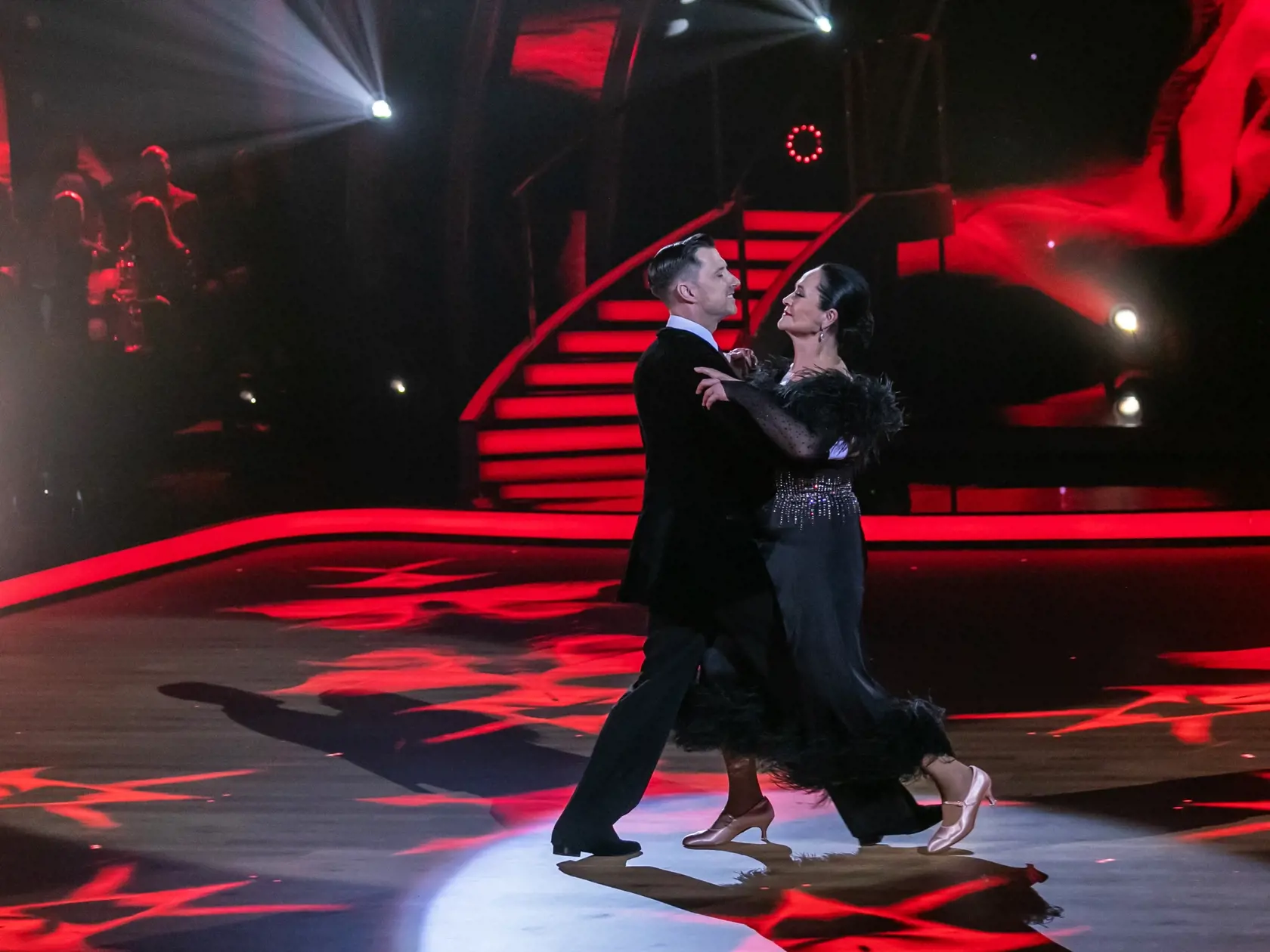 Prvé kolo Lets Dance 2024. Na snímke Hana Gregorová a Róbert Pavlík. 