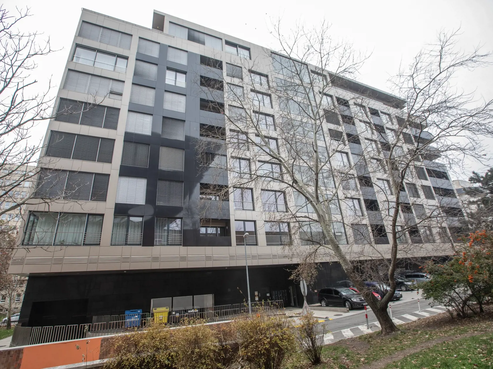 Pavol Rusko momentálne býva v jednom z luxusných bytov v neslávne známom komplexe Five Stars Residence.
