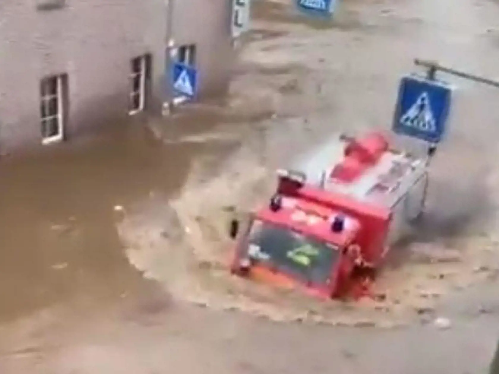 Najviac zasiahnutou spolkovou krajinou je podľa DPA Severné Porýnie-Vestfálsko.