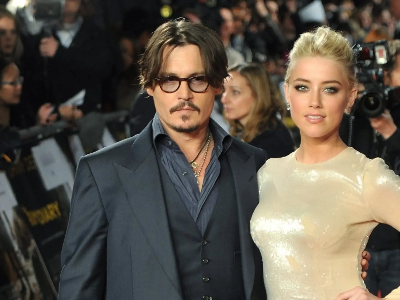 Johnny Depp a Amber Heard sa rozviedli, ona má už nového.