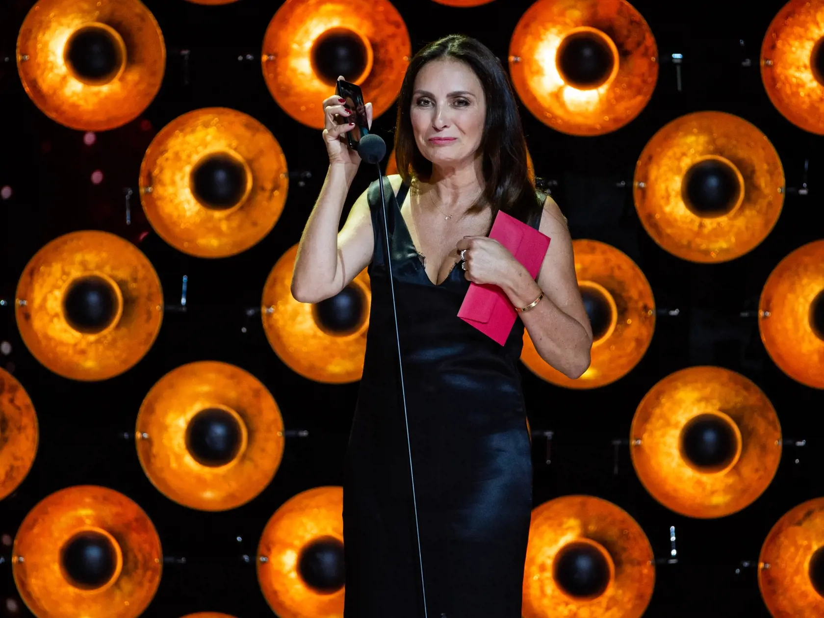 Slávnostný galavečer ankety Osobnosť televíznej obrazovky "OTO" za rok 2019 v novej budove Slovenského národného divadla v Bratislave. Na snimke Henrieta Mičkovicová