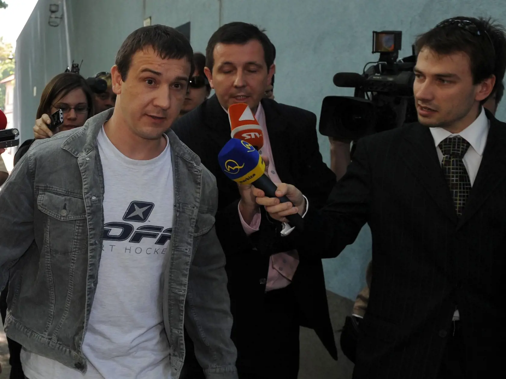 Prepustenie: Takto odchádzal v roku 2008 Okoličány z bratislavského Justičáku.