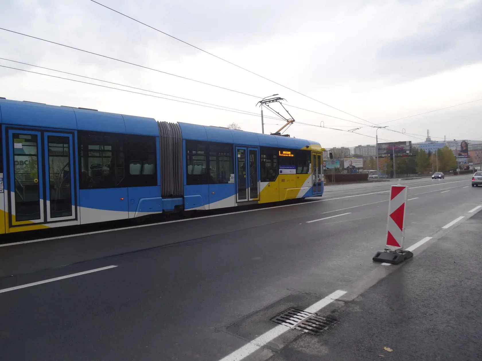 Na tomto mieste musia električky zastaviť.