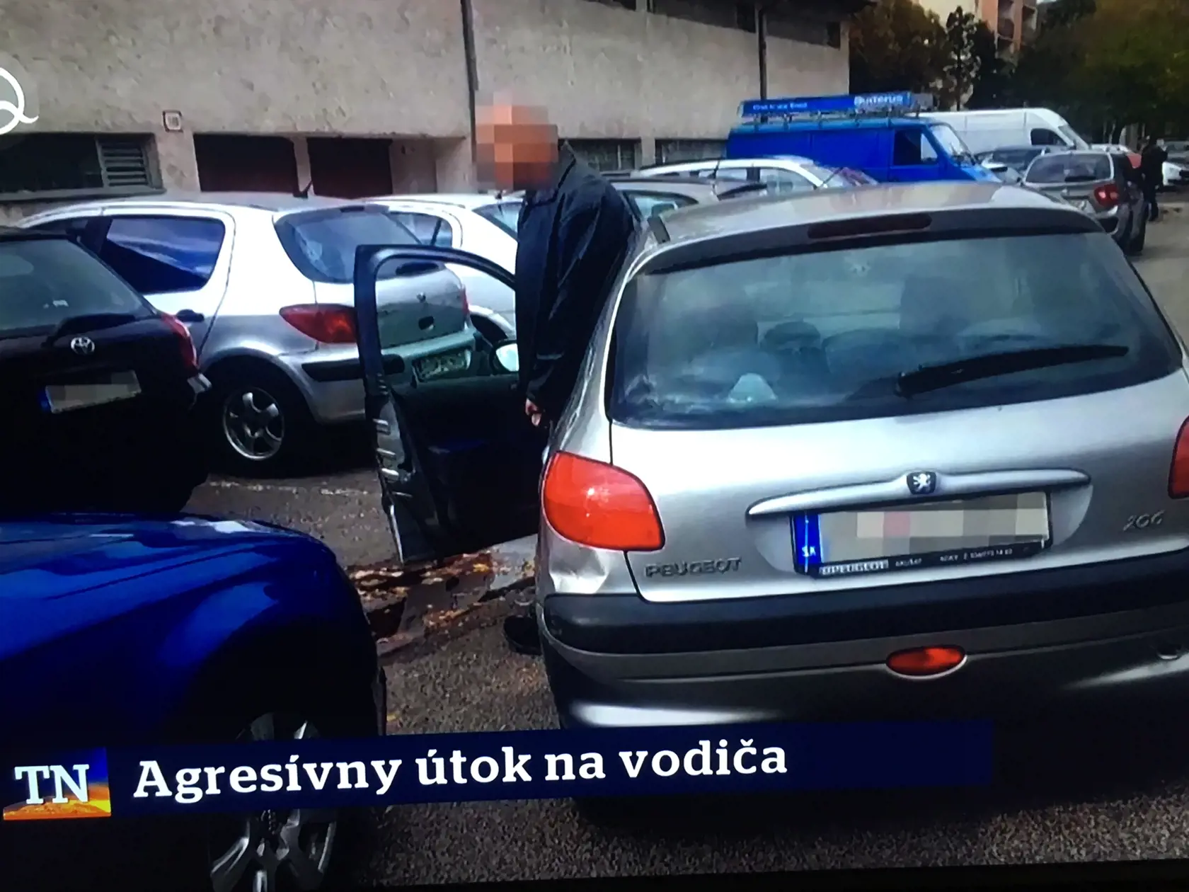Agresívny šofér: Vraj vyjadrovať sa bude len pred políciou.
