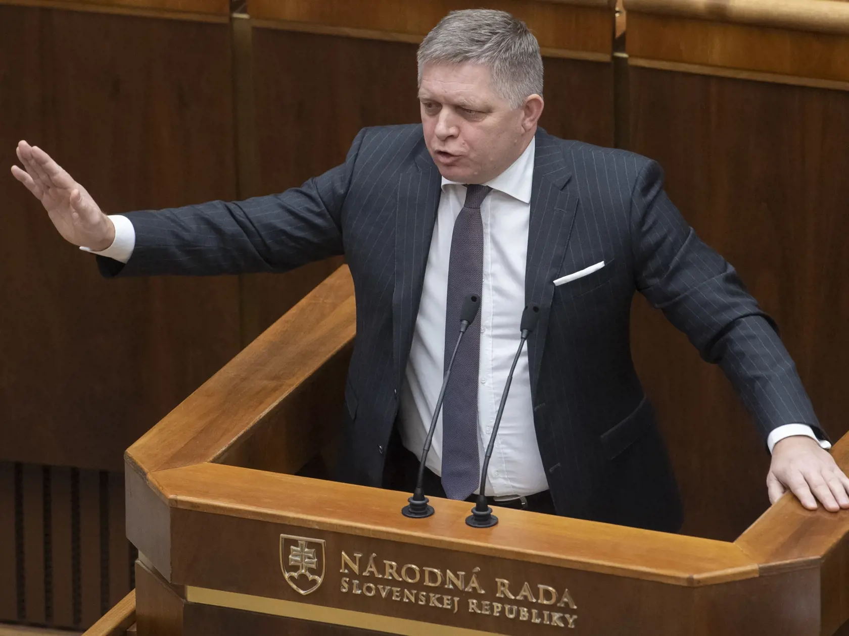 Na snímke poslanec NRSR Robert Fico (Smer-SD) rozpráva počas 78. schôdze NRSR 24. januára 2023 v Bratislave. FOTO TASR - Martin Baumann