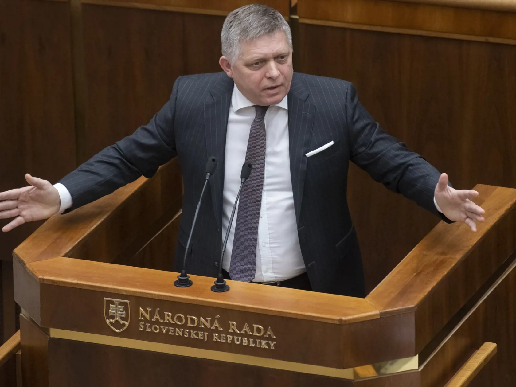 Na snímke poslanec NRSR Robert Fico (Smer-SD) rozpráva počas 78. schôdze NRSR 24. januára 2023 v Bratislave. FOTO TASR - Martin Baumann
