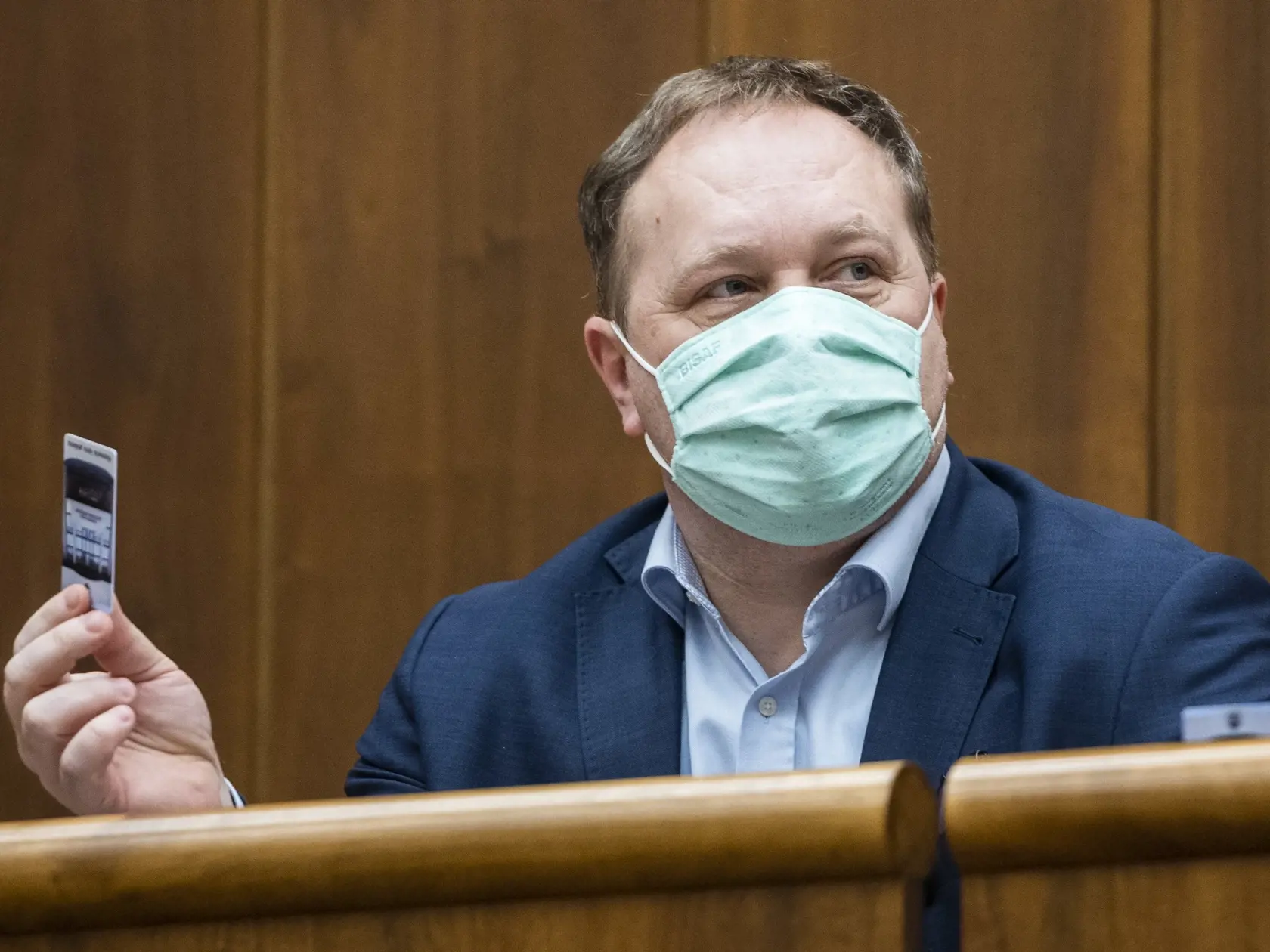 Na snímke poslanec NRSR Richard Vašečka (OĽANO) počas 80. mimoriadnej schôdze Národnej rady SR v Bratislave 20. januára 2023. FOTO TASR - Jaroslav Novák
