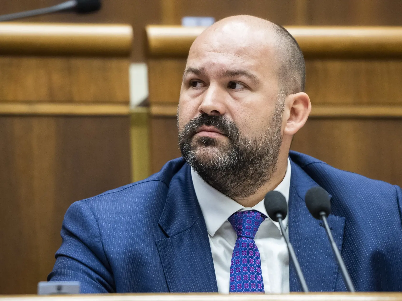 Na snímke podpredseda NRSR Peter Pčolinský (Sme rodina) počas 80. mimoriadnej schôdze Národnej rady SR v Bratislave 20. januára 2023. FOTO TASR - Jaroslav Novák