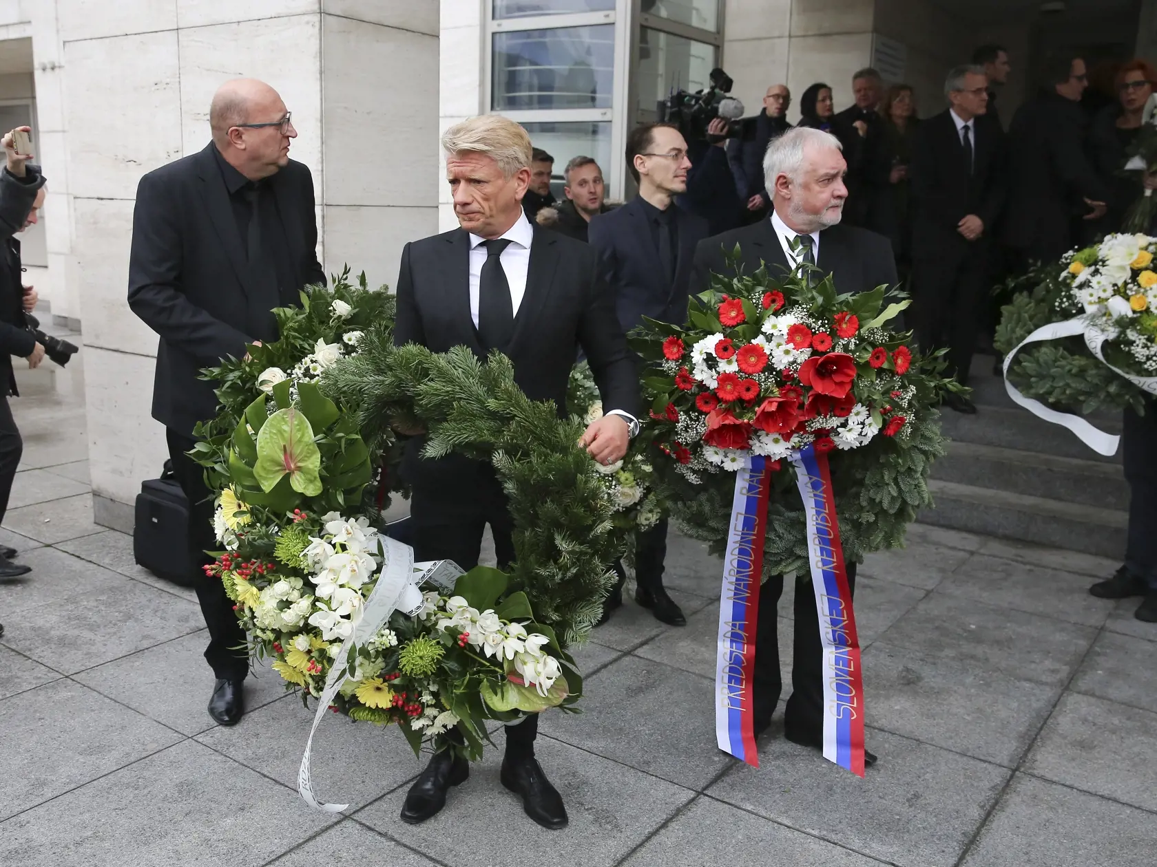 Na snímke pohreb slovenského herca Mariána Labudu v novej budove SND