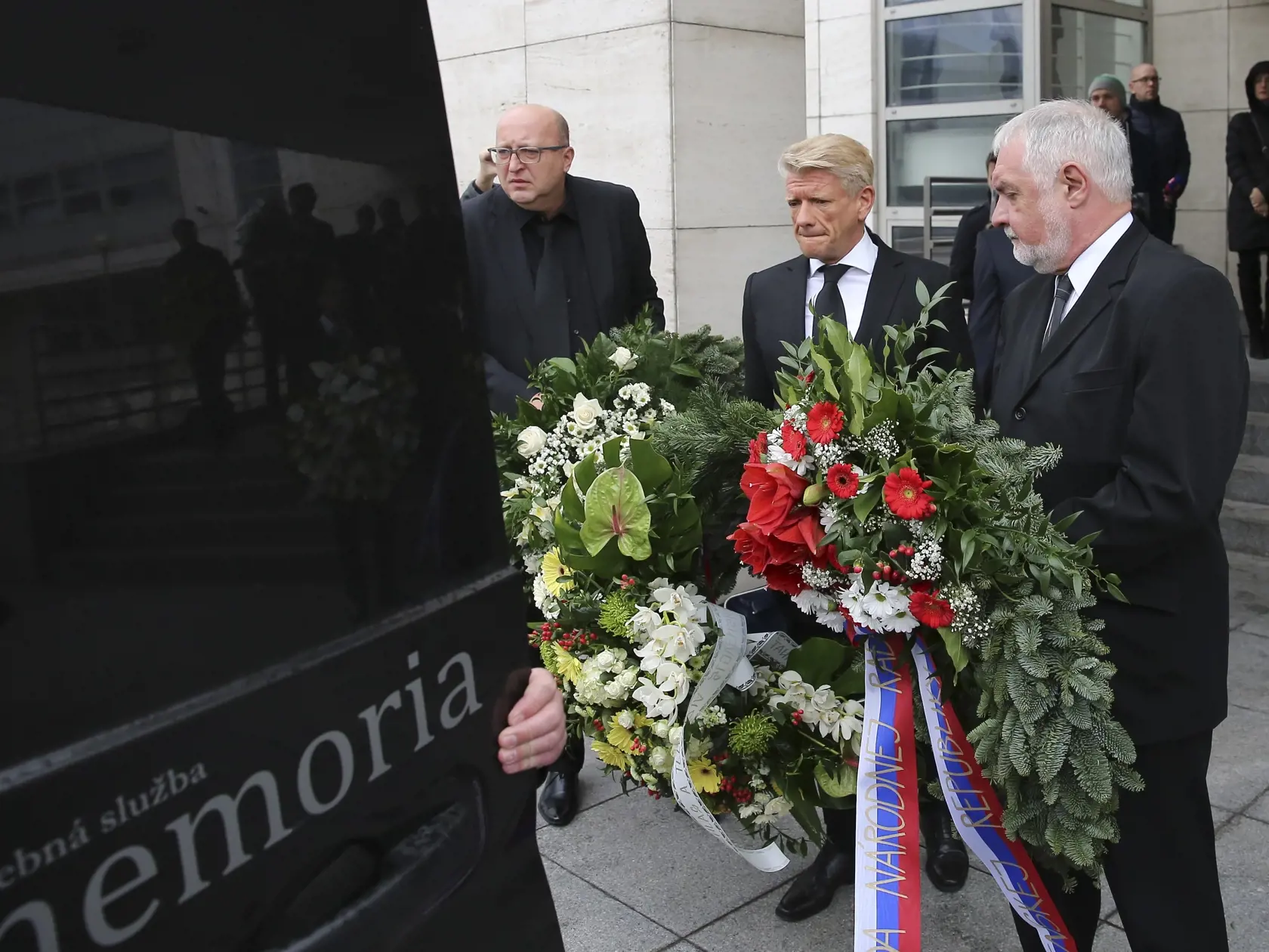 Na snímke pohreb slovenského herca Mariána Labudu v novej budove SND