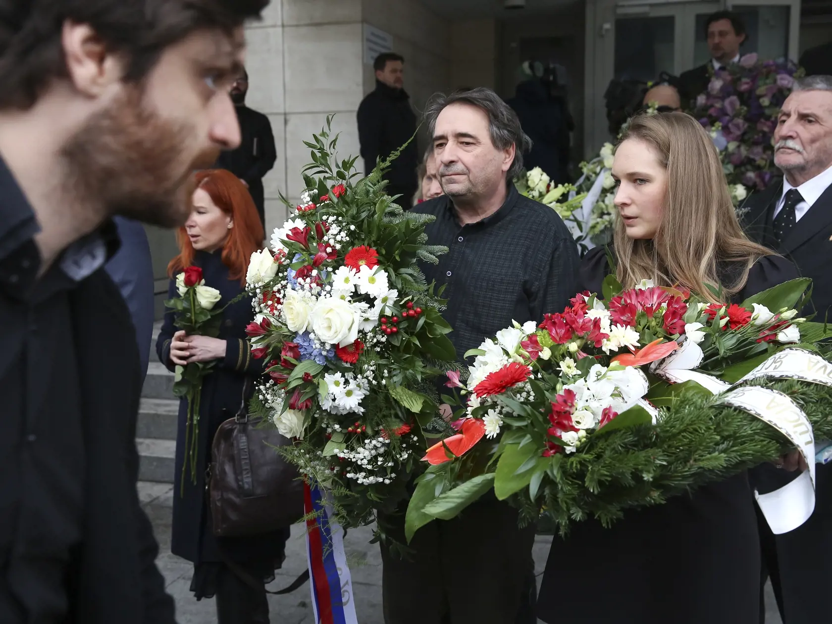 Na snímke pohreb slovenského herca Mariána Labudu v novej budove SND