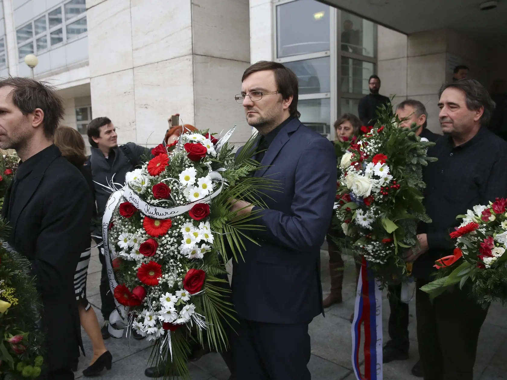 Na snímke pohreb slovenského herca Mariána Labudu v novej budove SND