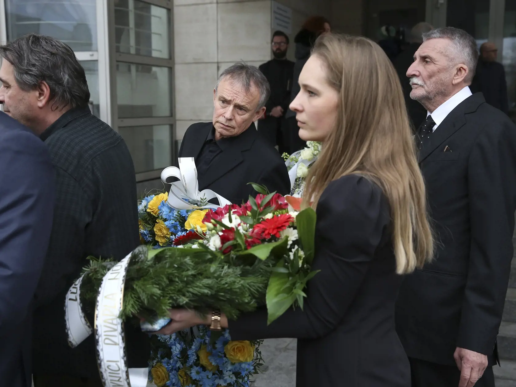 Na snímke pohreb slovenského herca Mariána Labudu v novej budove SND