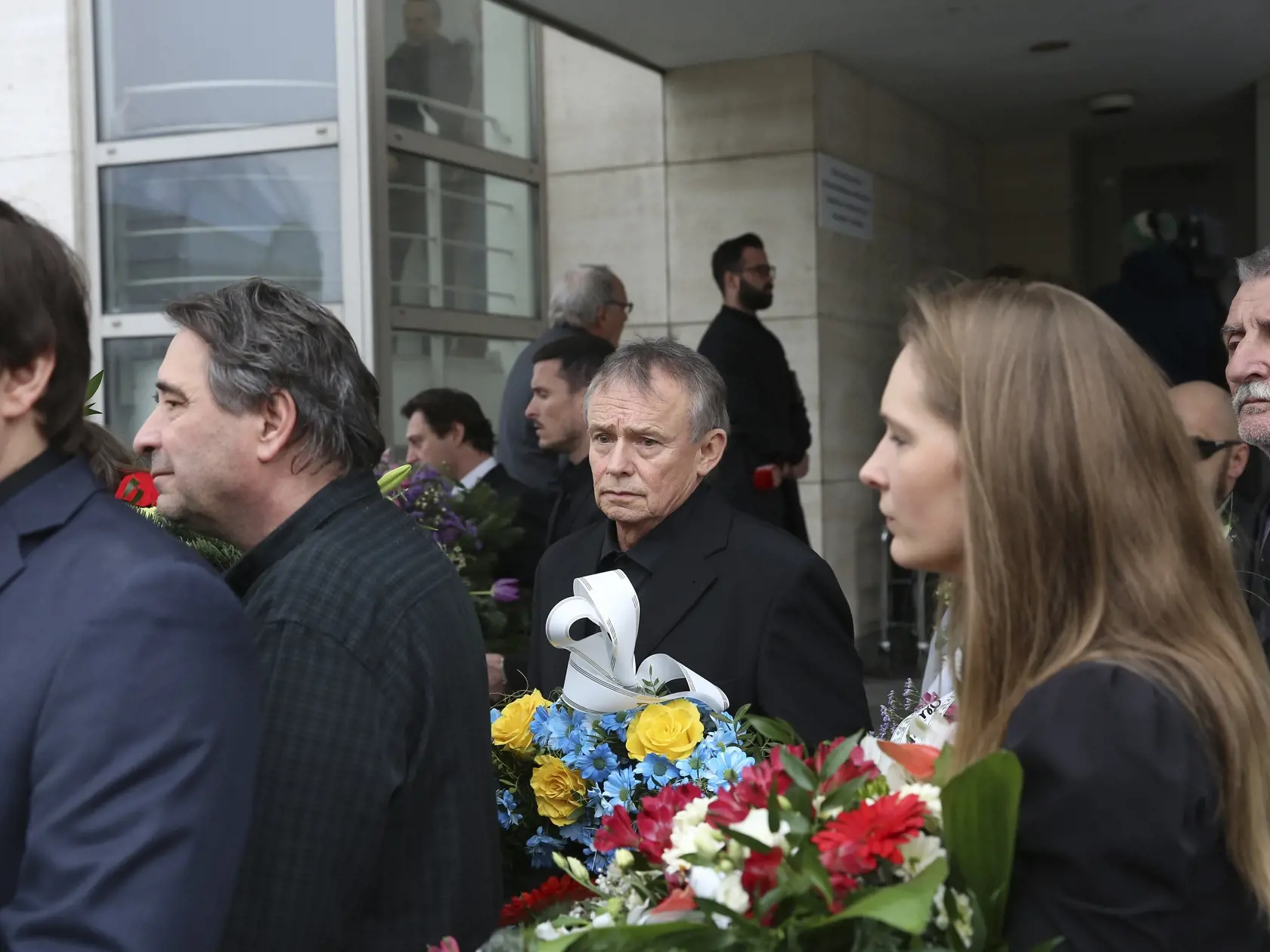 Na snímke pohreb slovenského herca Mariána Labudu v novej budove SND