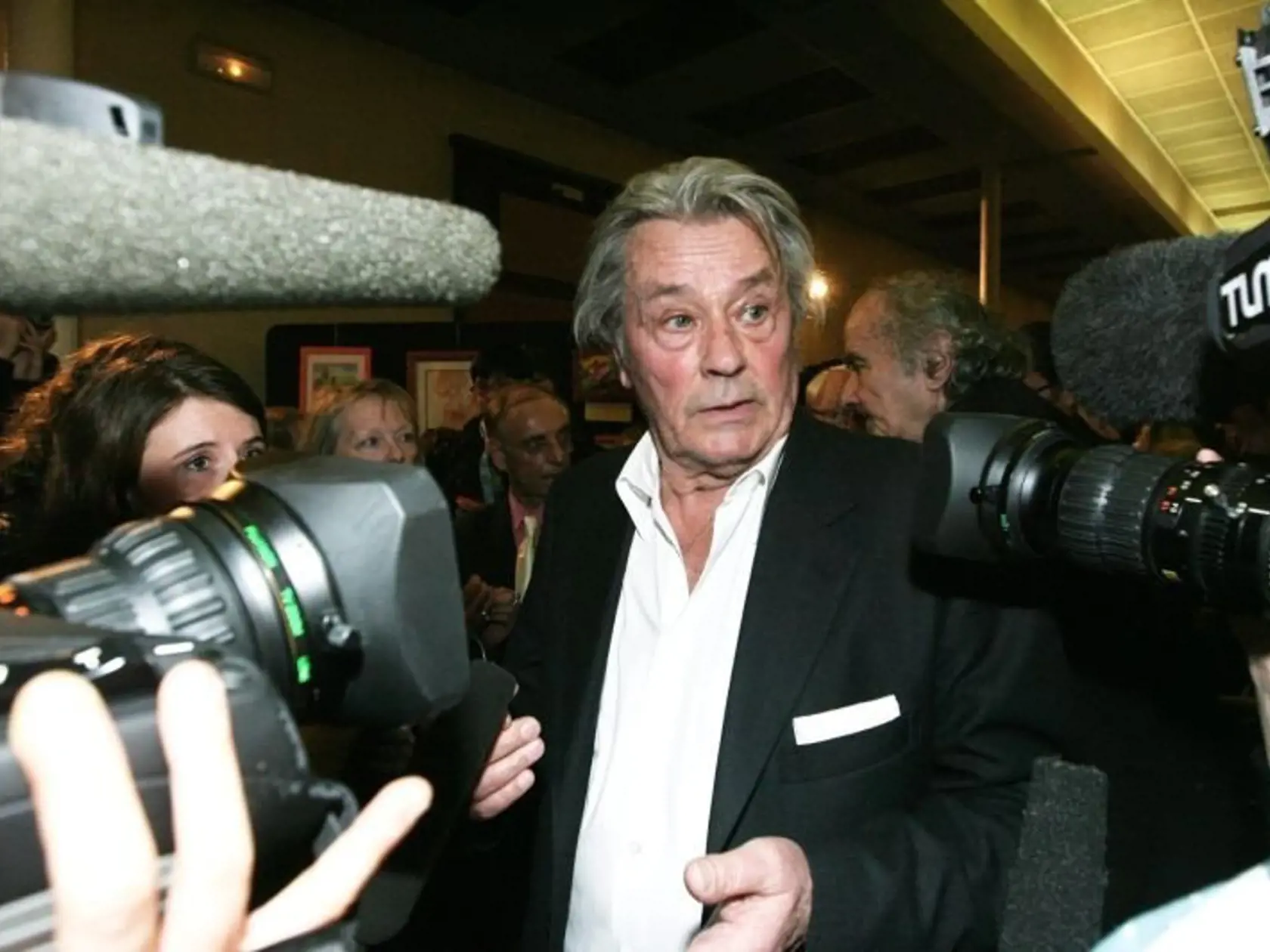 Alain Delon skončil v nemocnici.