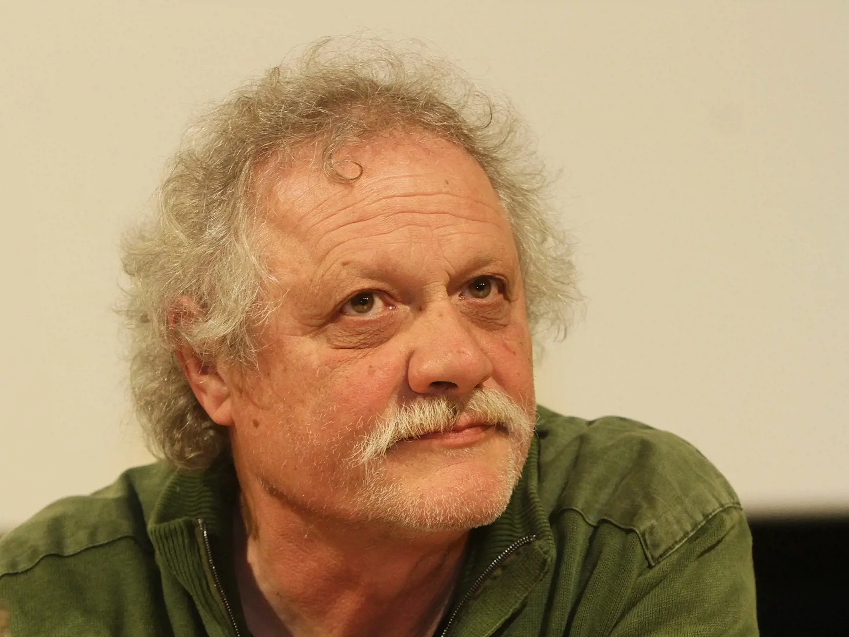 Marian Geisberg na tlacovej konferencii pred premierou filmu Červeny kapitan