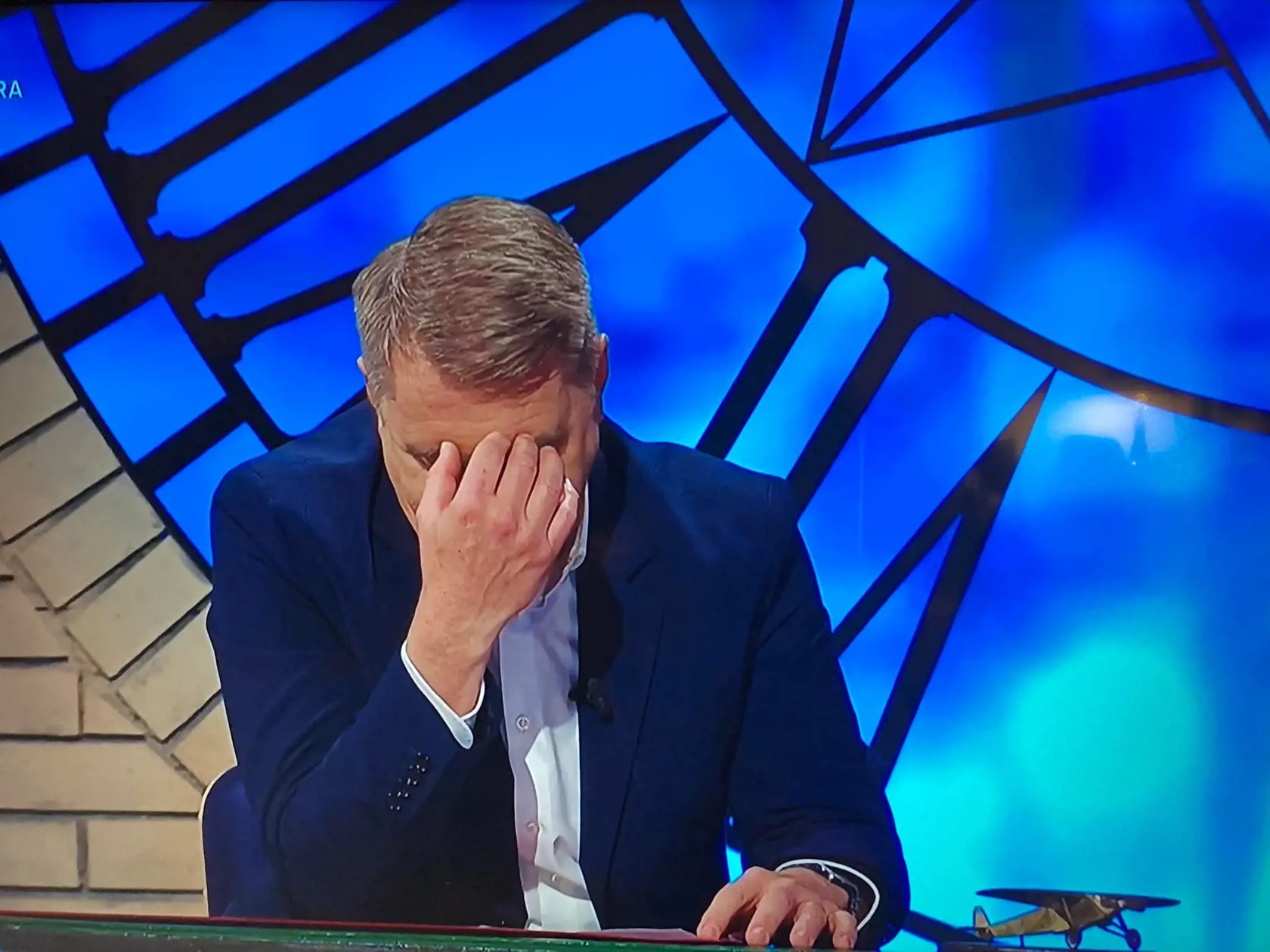 Marcin ostal po Nvotovej vulgárnom geste v šoku.