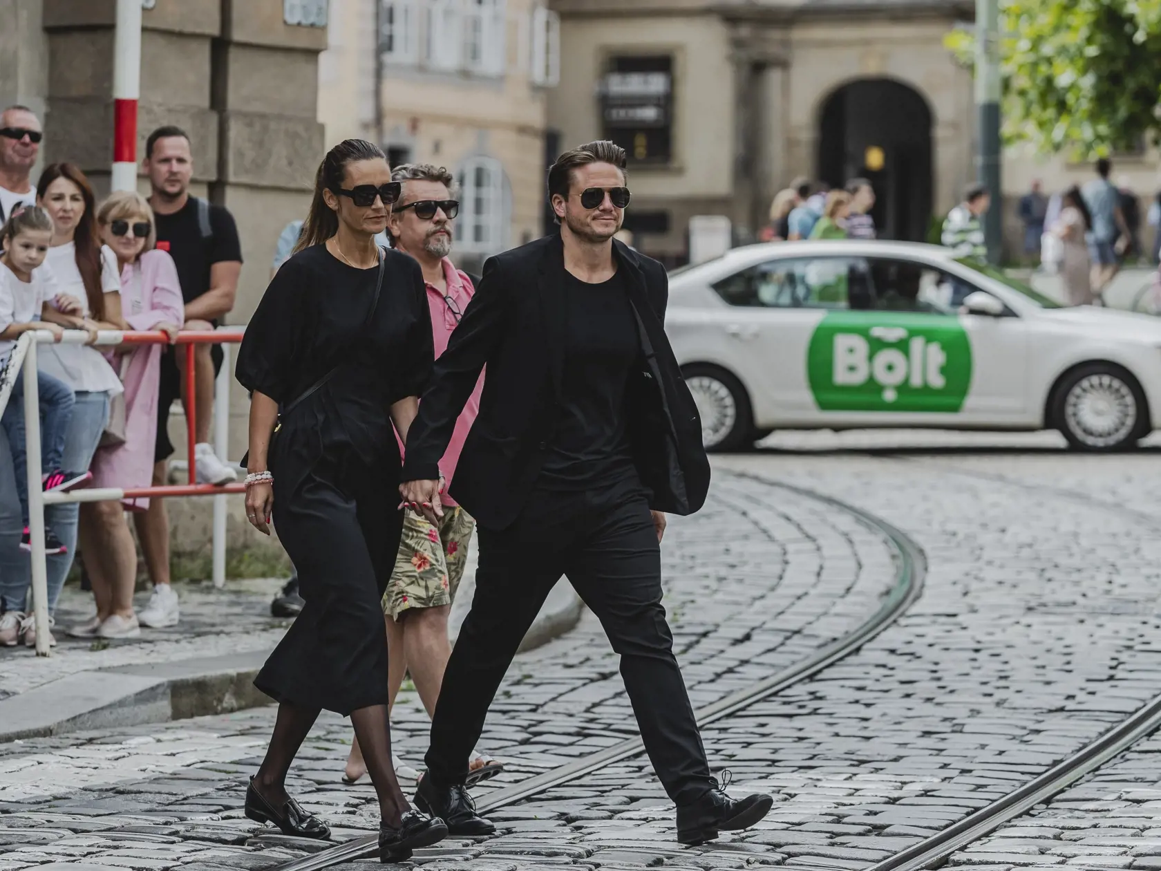 V pražskom kostole svatého Tomáše na Malé Straně sa konala súkromná zádušná omša za zosnulú česká speváčku Hanu Zagorovú. Zúčastnili sa jej členovia rodiny, najbližsí priatelia a kolegovia. Na snímke Ondřej Brzobohatý a Daniela Písařovicová.